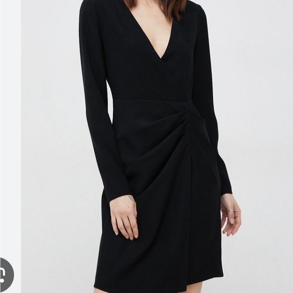 NWT  Emporio Armani L/S black v-neck dress with ruched waist, lined size 8 - Picture 1 of 10